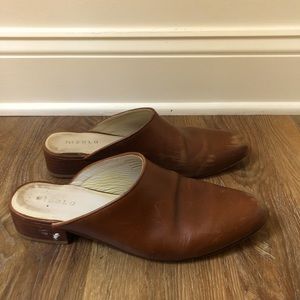 nisolo slip on mules